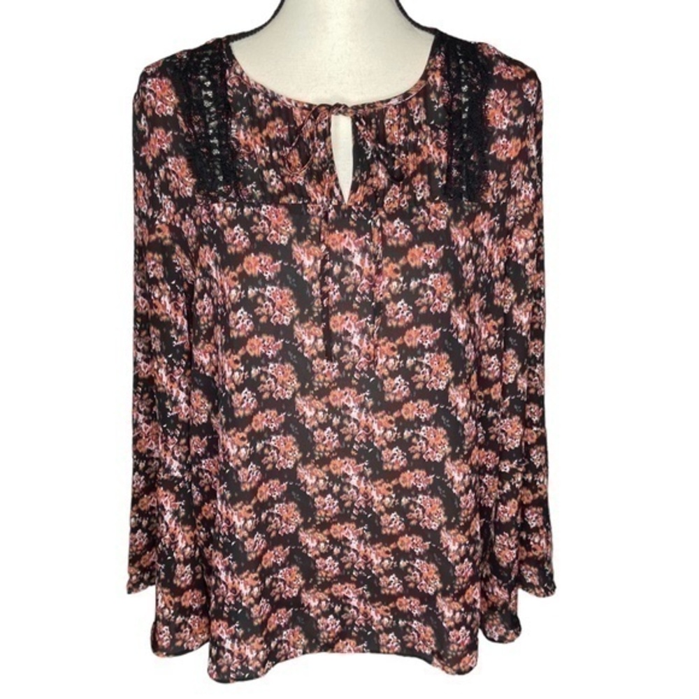Violet and Claire Blouse Top Boho Floral Print Bell Sleeve Peasant‎ Sz L